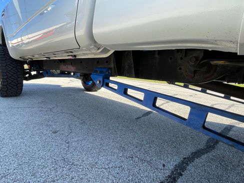 Used 2016 Nissan Titan PRO-4X w/ Pro-4x Convenience Package image 36