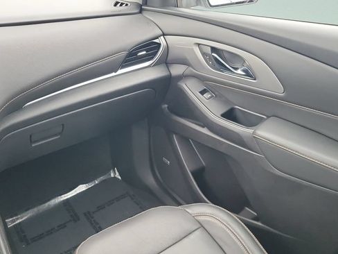 Used 2019 Chevrolet Traverse LT w/ LT Premium Package AWD/4WD image 13