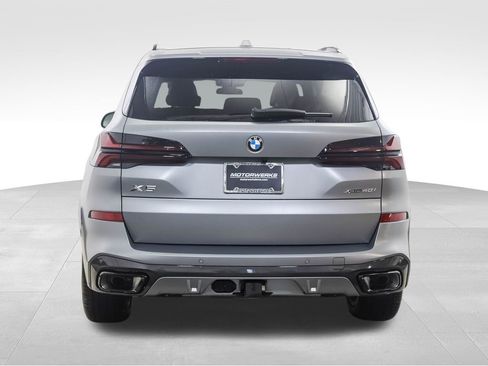 New 2026 BMW X5 xDrive40i w/ Executive Package image 4