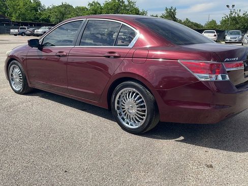 Used 2012 Honda Accord LX image 3