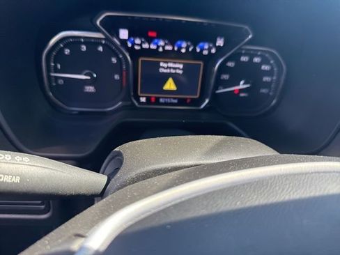 Used 2021 GMC Yukon SLT w/ Rear Media and Nav Package image 42