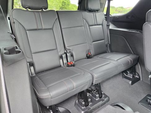 Used 2023 Chevrolet Tahoe RST w/ Luxury Package RWD image 15