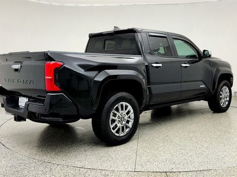 Used 2024 Toyota Tacoma Limited AWD/4WD image 5
