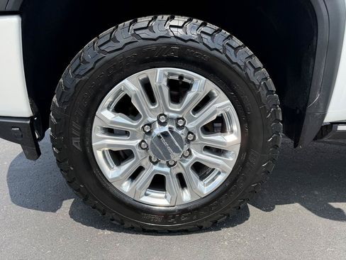 Used 2022 GMC Sierra 2500 Denali w/ Denali Ultimate Package AWD/4WD image 20