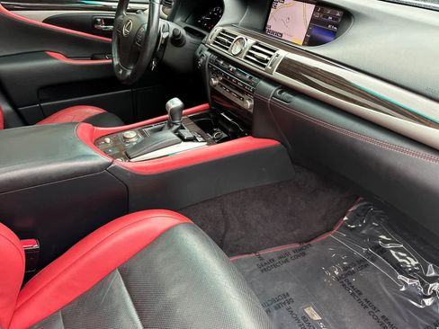 Used 2015 Lexus LS 460 image 16