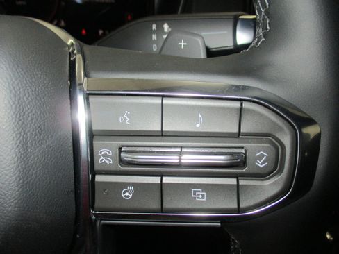 New 2026 GMC Terrain Elevation w/ Elevation Premium Package AWD/4WD image 19