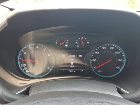 Used 2022 Chevrolet Equinox LS AWD/4WD image 14