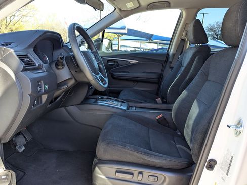 Used 2021 Honda Pilot EX image 10