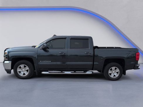 Used 2018 Chevrolet Silverado 1500 LT w/ All Star Edition RWD image 3