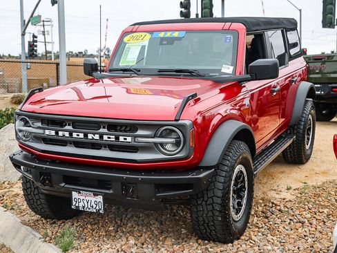 Used 2021 Ford Bronco Big Bend w/ Sasquatch Package AWD/4WD image 18