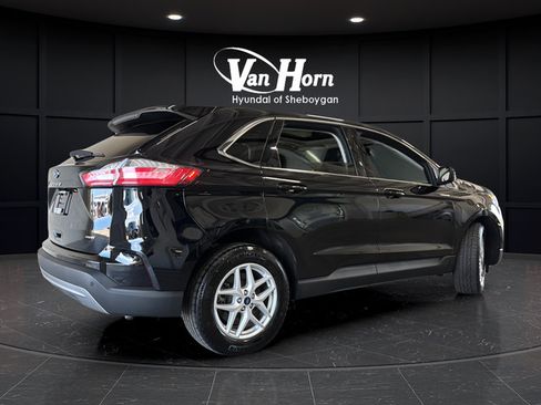 Used 2022 Ford Edge SEL AWD/4WD image 7