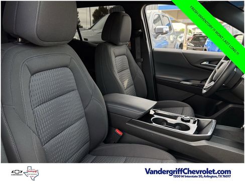 Certified 2026 Chevrolet Equinox LT FWD image 21