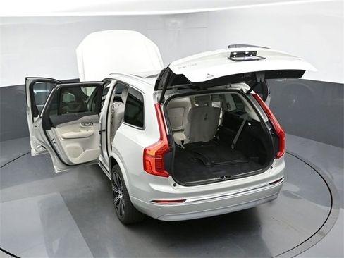 Used 2022 Volvo XC90 T6 Inscription w/ Advanced Package image 52