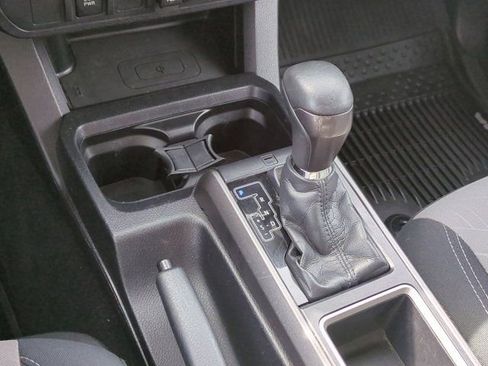 Used 2021 Toyota Tacoma TRD Sport AWD/4WD image 14
