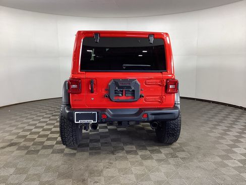 Used 2020 Jeep Wrangler Unlimited Rubicon w/ Advanced Safety Group AWD/4WD image 3
