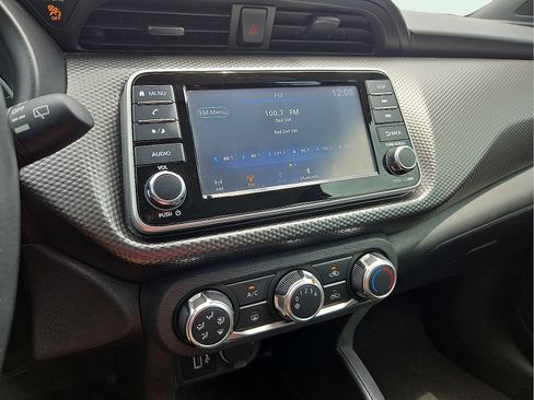 Used 2020 Nissan Kicks S FWD image 16
