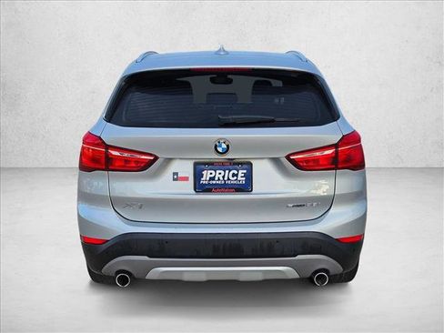 Used 2019 BMW X1 sDrive28i image 7