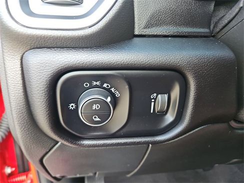 Used 2024 RAM 2500 Big Horn w/ Bed Utility Group image 17