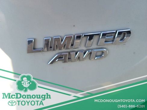 Used 2014 Toyota RAV4 Limited image 9
