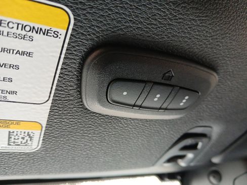 New 2025 Jeep Gladiator Sport image 43