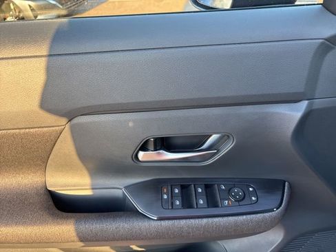 New 2026 Nissan Kicks SV w/ SV Premium Package image 11