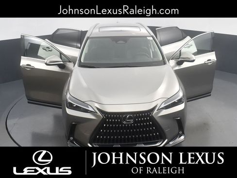 Used 2024 Lexus NX 250 FWD image 26