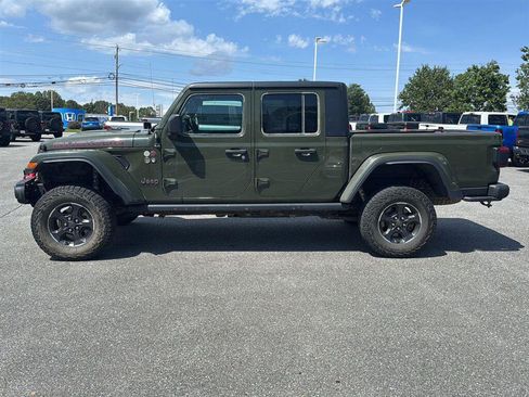 Used 2021 Jeep Gladiator Rubicon AWD/4WD image 2