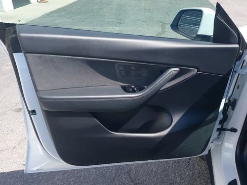 Used 2020 Tesla Model Y Performance AWD/4WD image 6