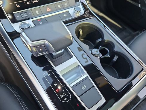 Used 2025 Audi Q7 2.0T Premium w/ Convenience Plus Package image 22