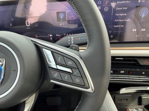 New 2026 Buick Envision Avenir image 13