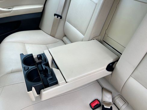 Used 2016 BMW 528i Sedan image 28