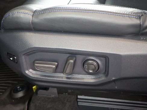 Used 2023 Toyota Tundra Platinum AWD/4WD image 12