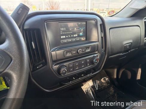 Used 2019 Chevrolet Silverado 1500 Custom w/ Custom Convenience Package image 34