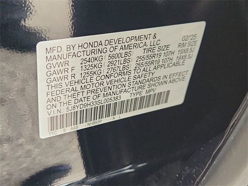 Used 2025 Acura MDX FWD image 33