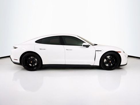 Certified 2022 Porsche Taycan 4S AWD/4WD image 8