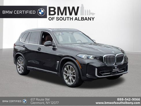 Certified 2024 BMW X5 xDrive40i w/ Premium Package AWD/4WD image 1