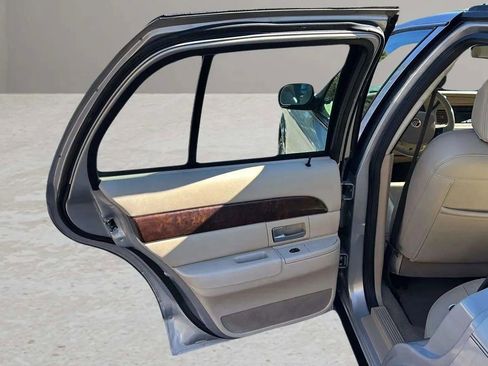 Used 2007 Mercury Grand Marquis LS image 14