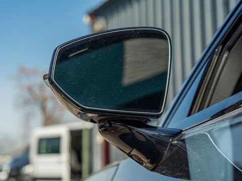 Used 2022 Polestar Polestar 2 w/ Performance Package image 11