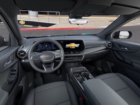 New 2026 Chevrolet Equinox LT w/ Convenience Package II image 15