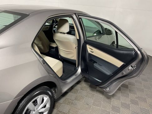 Used 2014 Toyota Corolla L image 30