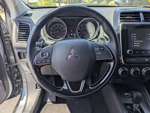 Used 2025 Mitsubishi Outlander Sport SE AWD/4WD image 18