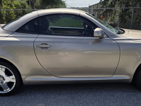Used 2005 Lexus SC 430 Convertible RWD image 5