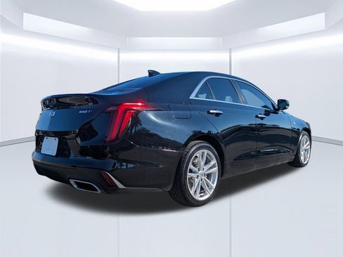 Used 2021 Cadillac CT4 Luxury image 4