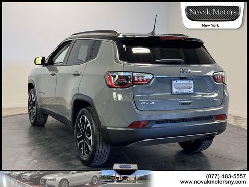 Used 2022 Jeep Compass Limited w/ Sun and Sound Group AWD/4WD image 6