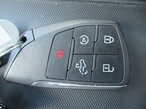 Certified 2026 GMC Sierra 1500 SLT AWD/4WD image 28