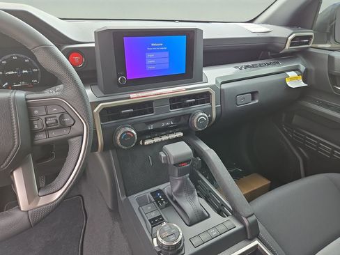 New 2026 Toyota Tacoma TRD Off-Road AWD/4WD image 21