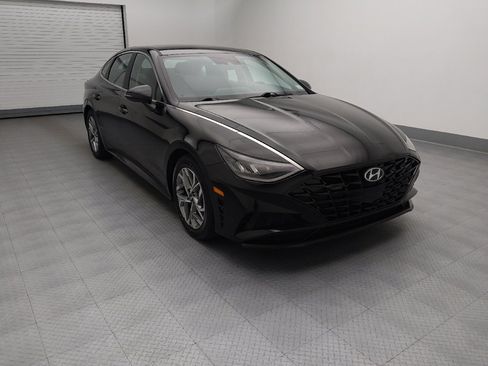 Used 2022 Hyundai Sonata SEL w/ Preferred Accessory Package FWD image 13