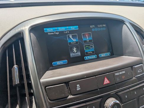 Used 2014 Buick Verano FWD image 17