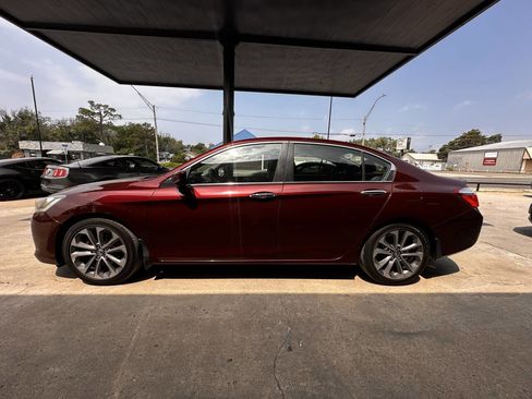 Used 2013 Honda Accord Sport image 5