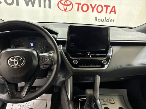 Used 2025 Toyota Corolla Cross AWD Hybrid image 24